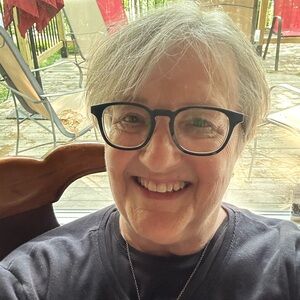 Meet your Posher, Lynn